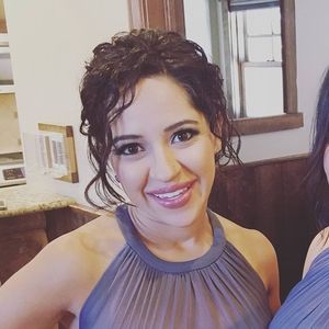 Meet your Posher, Valentina