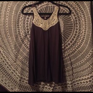 Kische embellished tank