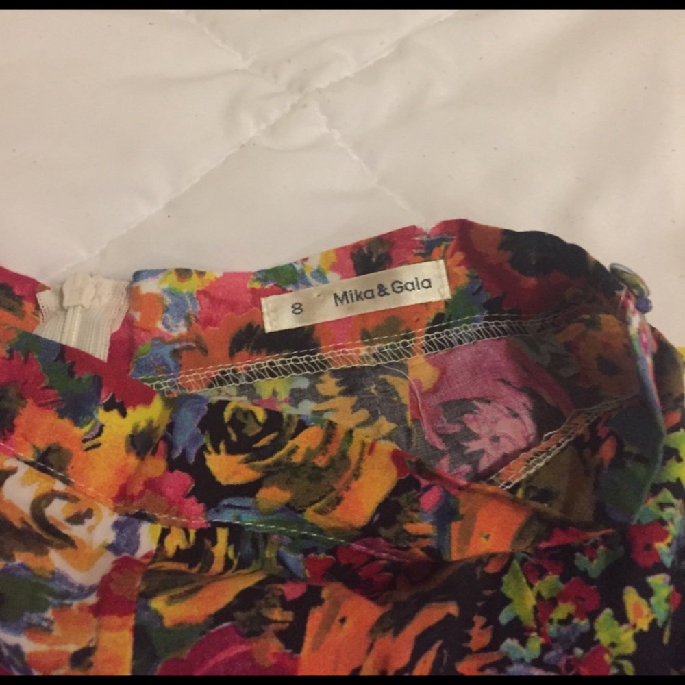 FORAL ROSE SHORTS - Picture 3 of 3