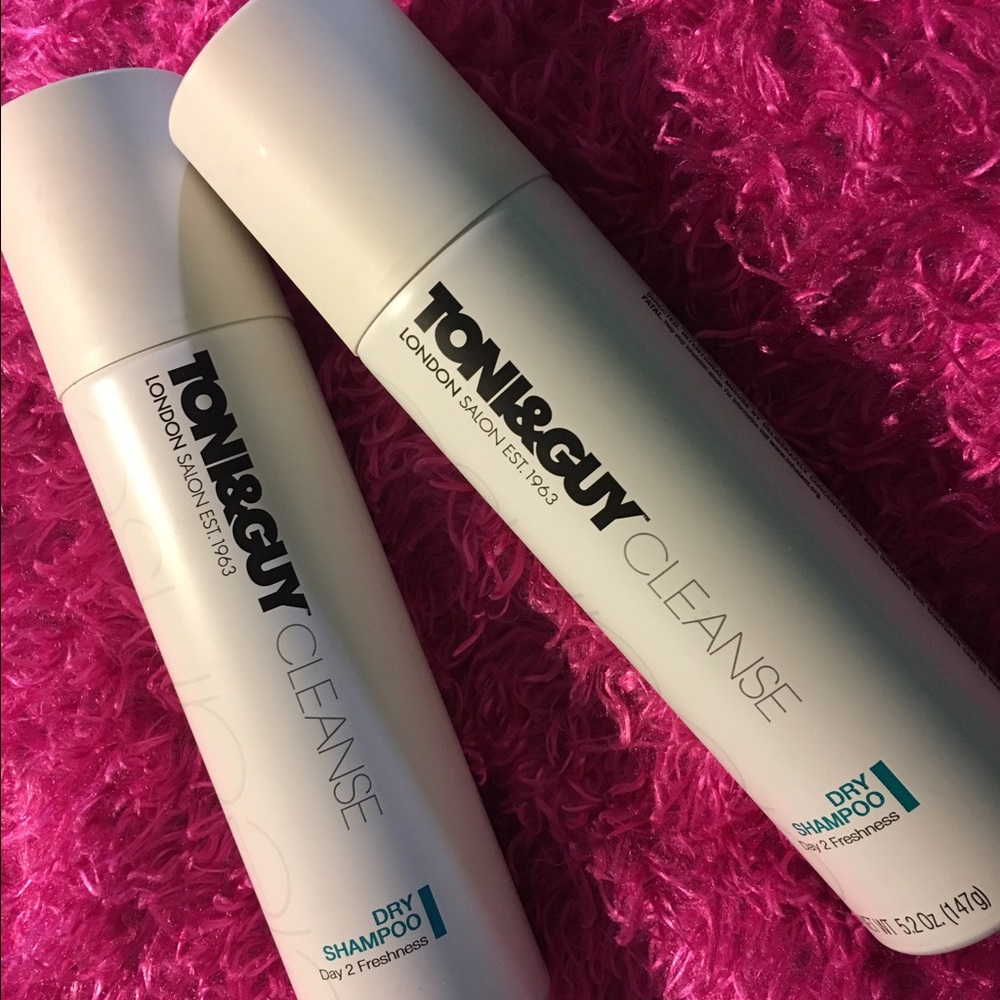 💦 SOLD dry shampoo ✨