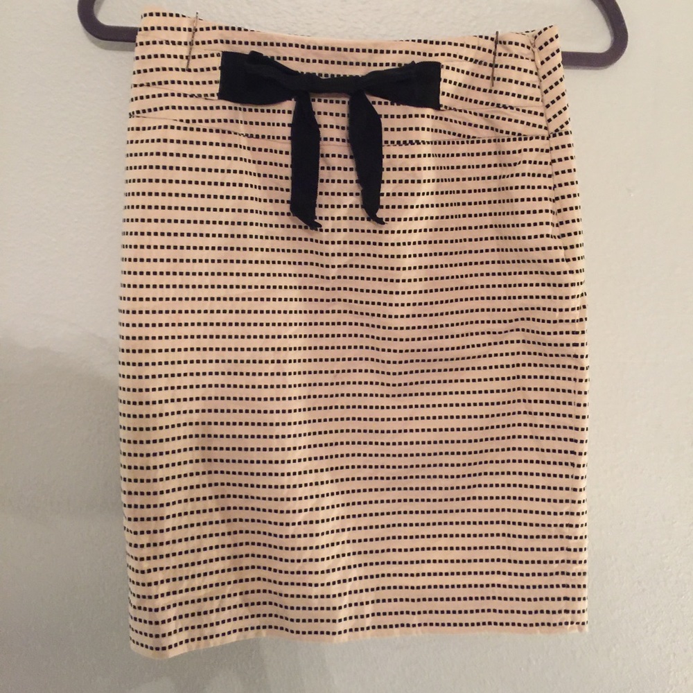 Light pink pencil skirt