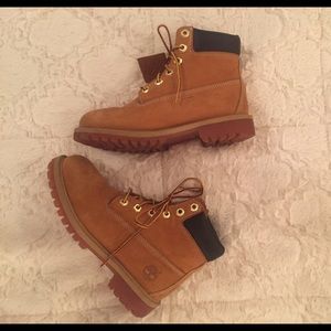 Kids Timberland Boots - 3.5 GUC