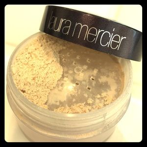 Laura Mercier Translucent Setting Powder