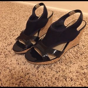 adrienne vittadini  wedge sandal