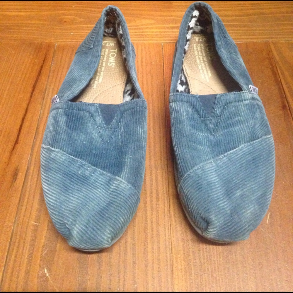 TOMS teal corduroy shoes