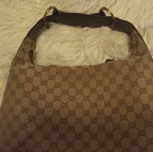 Meet your Posher, Pat