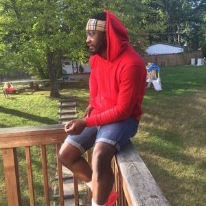 Meet your Posher, Paris