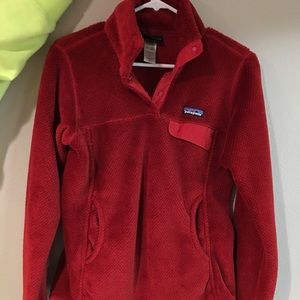 Soft red Patagonia pullover