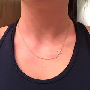 Stella and Dot cross necklace