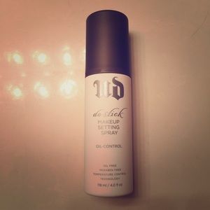 Urban decay - de-slick primer