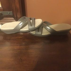 Women's croc sandals