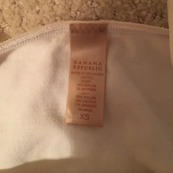 Banana republic tank top - Picture 3 of 3