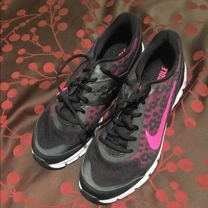 Women's nikes
