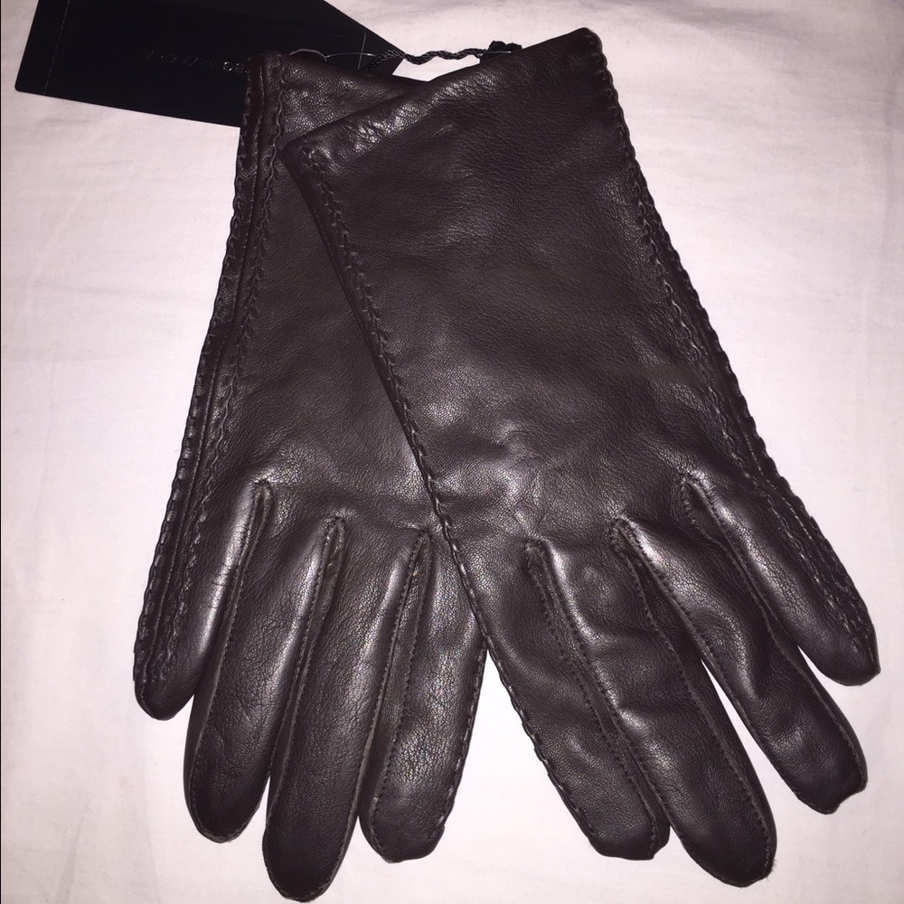 BCBGMAXAZRIA gloves