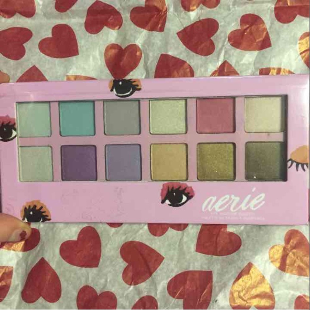 Aerie Shades of Love Palette