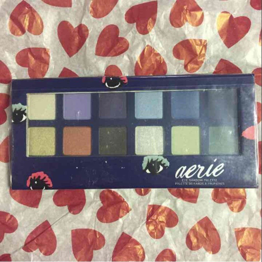 Aerie Bold & Brave Palette