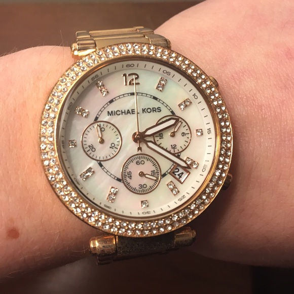 Michael Kors Accessories - Michael Kors Parker watch - Rose Gold