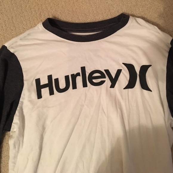 Men's Hurley tshirt - Picture 3 of 4