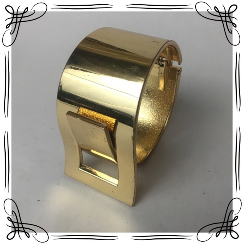 Golden Buckle Cuff