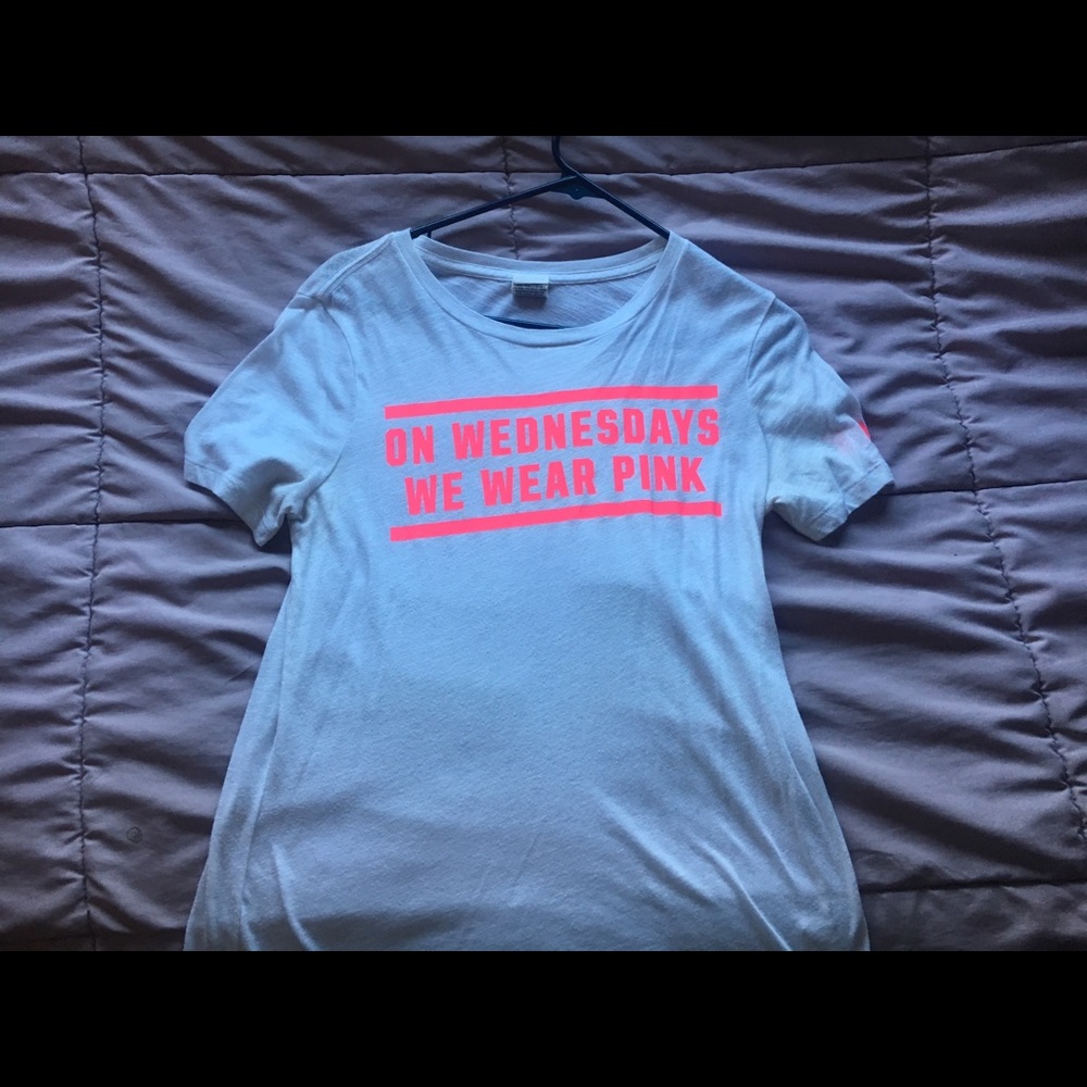 VS PINK T-Shirt