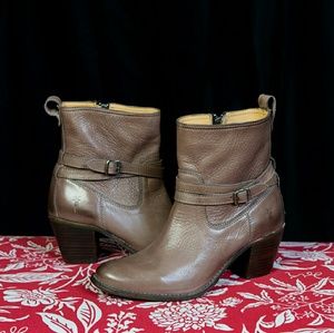 Jackie Rivet Frye Boot