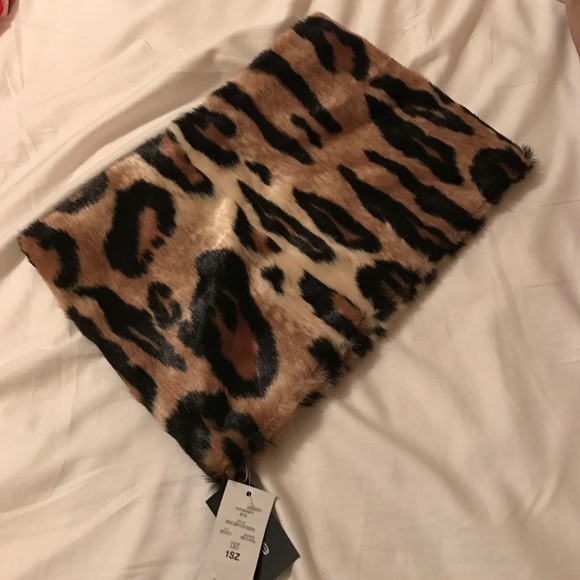 bebe Accessories - Bebe Leopard Fur infinity