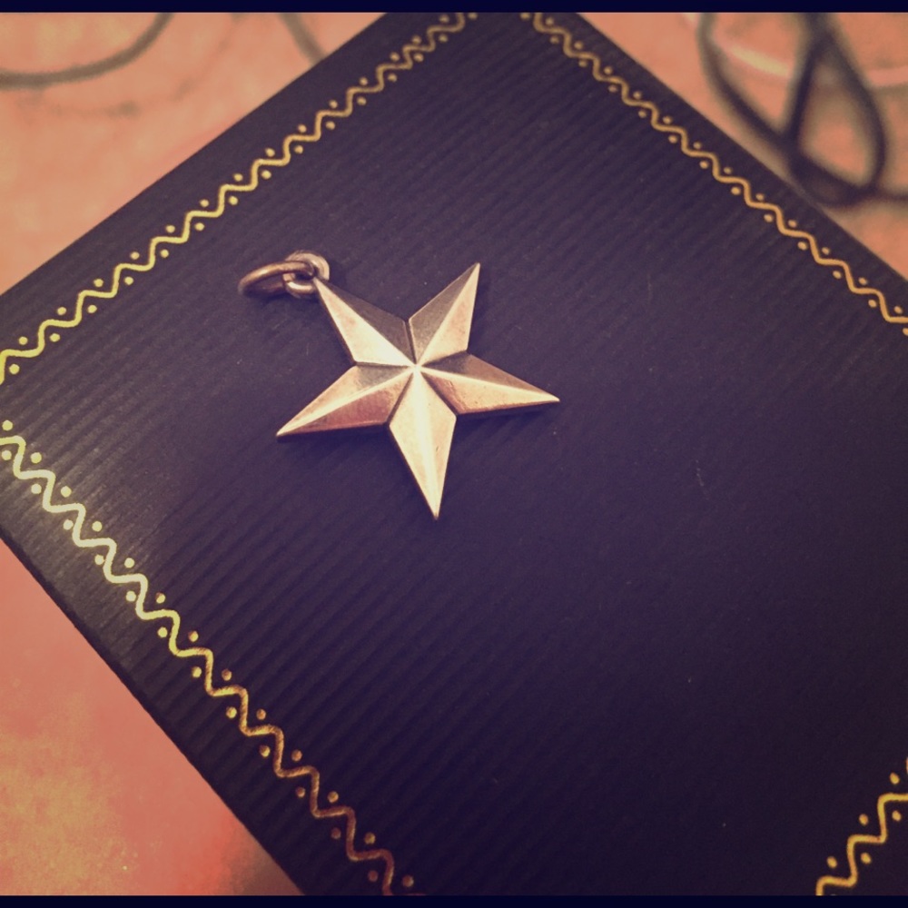 JAMES AVERY STAR CHARM