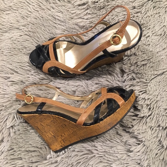Open Toe Wedge Heels - Picture 1 of 1