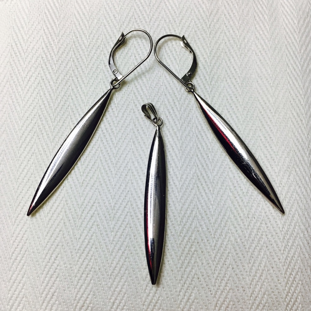 Silver Marquise Earrings and Pendant