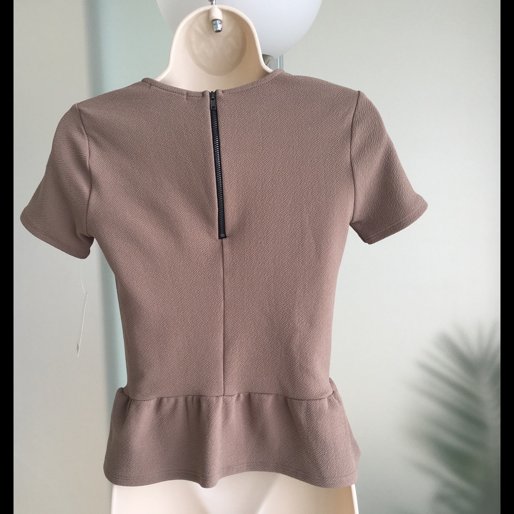 ❌SOLD❌ Bar III Peplum Top - Picture 3 of 5