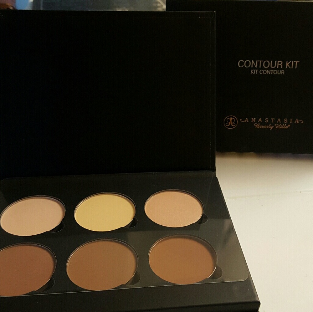 Anastasia Contour kit