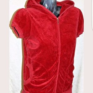 JUICY COUTURE short sleeve hoodie.