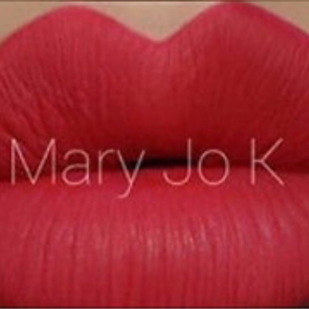 New Kylie lip kit Mary Jo K Matte gloss liner duo - Picture 5 of 8