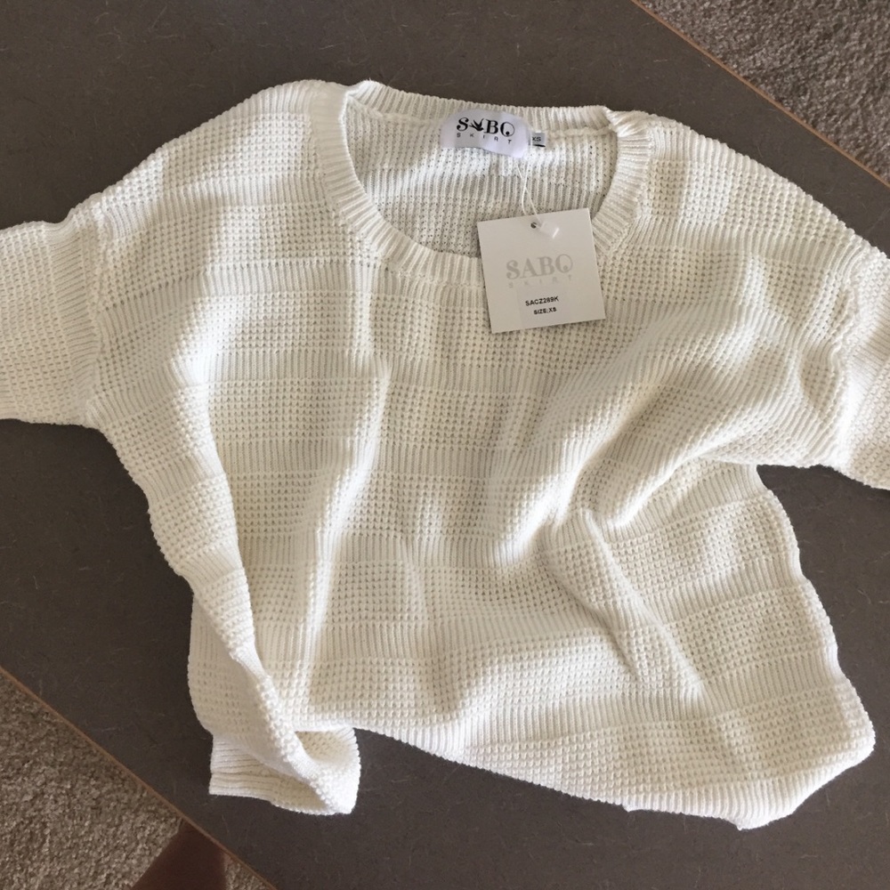 NEW: SABOSKIRT KNIT SWEATER