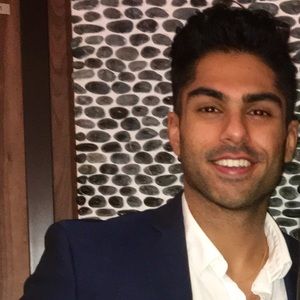 Meet your Posher, Amir