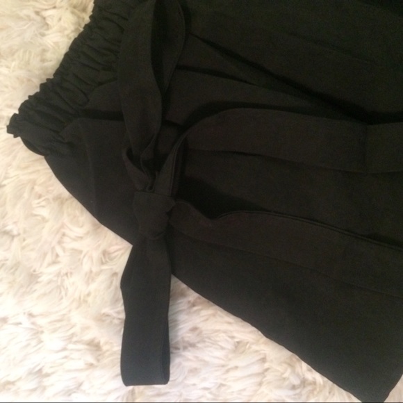 1 LEFT! 5⭐️ High waisted shorts-- black - Picture 3 of 3