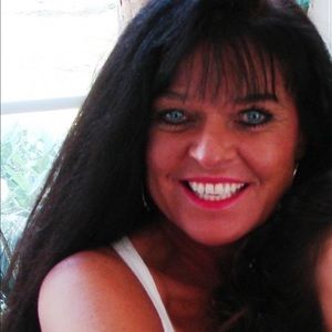 Meet your Posher, Teresa