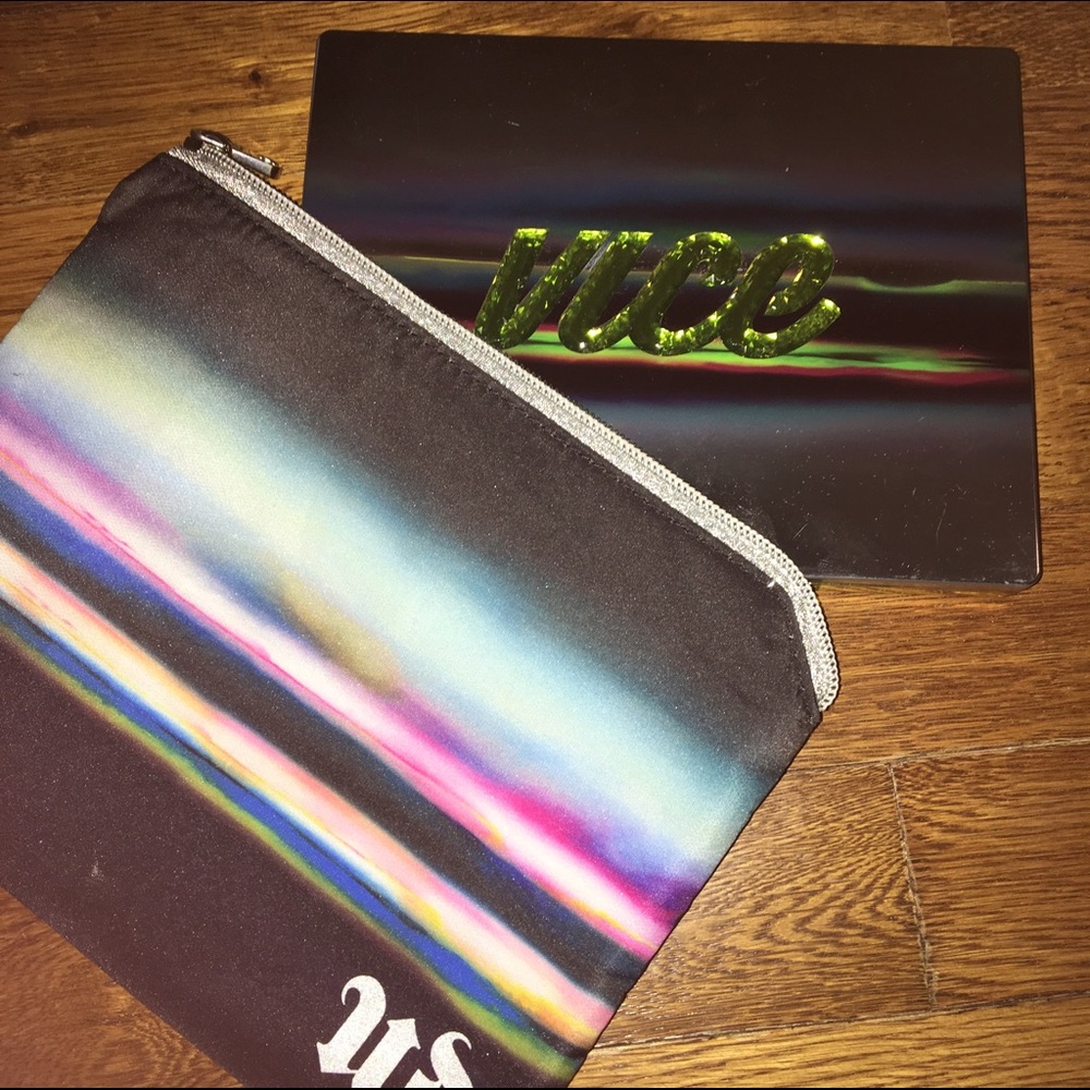 LIMITED ADDITION: Urban Decay VICE Palette