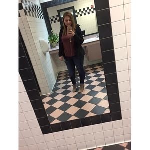 Meet your Posher, Haley rose