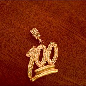 100 pendent