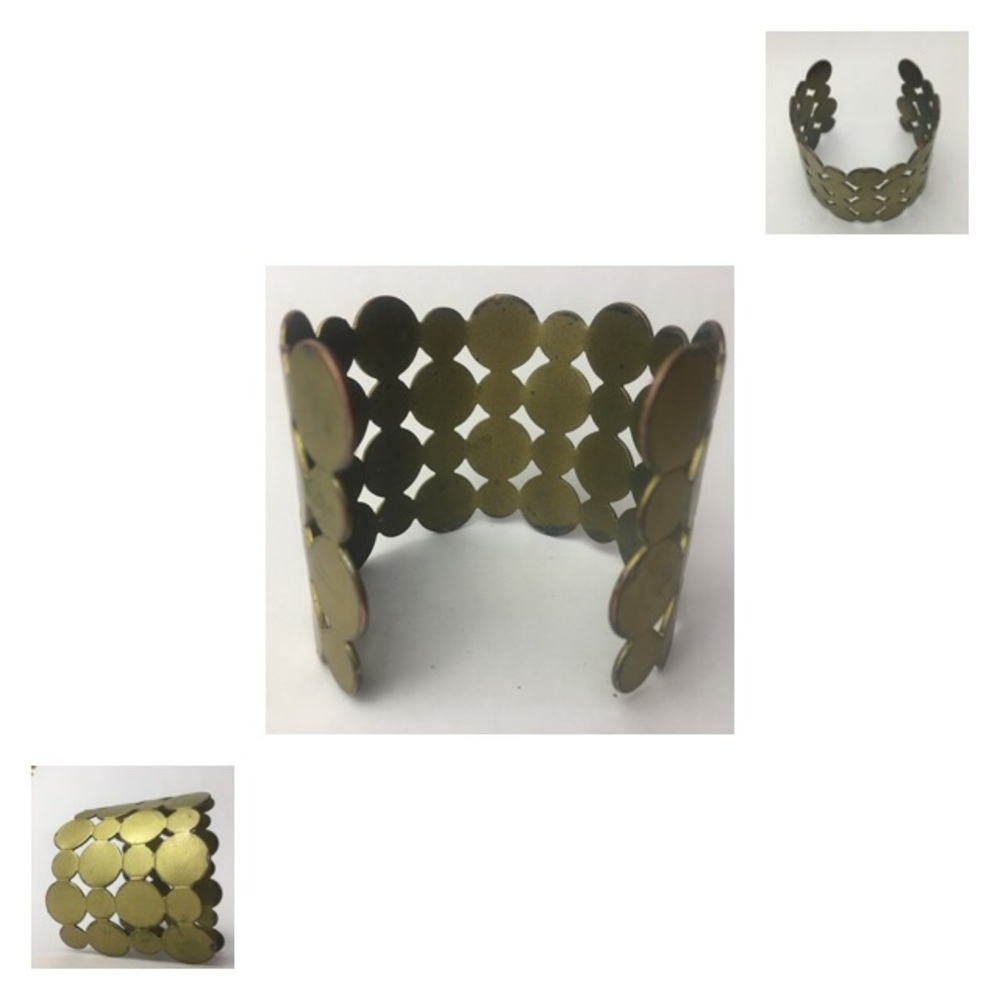 Dark Gold Circle Patterned Cuff - Picture 3 of 4
