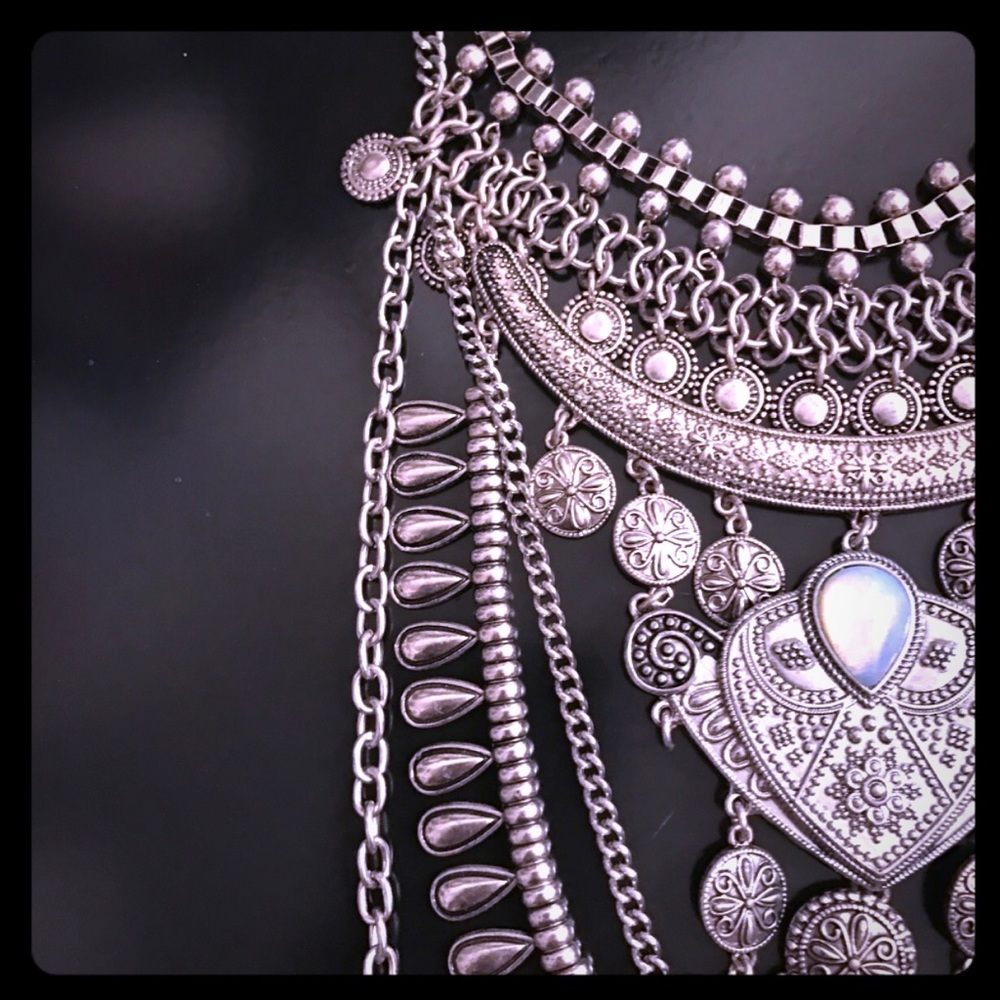 **SOLD** Orate Necklace