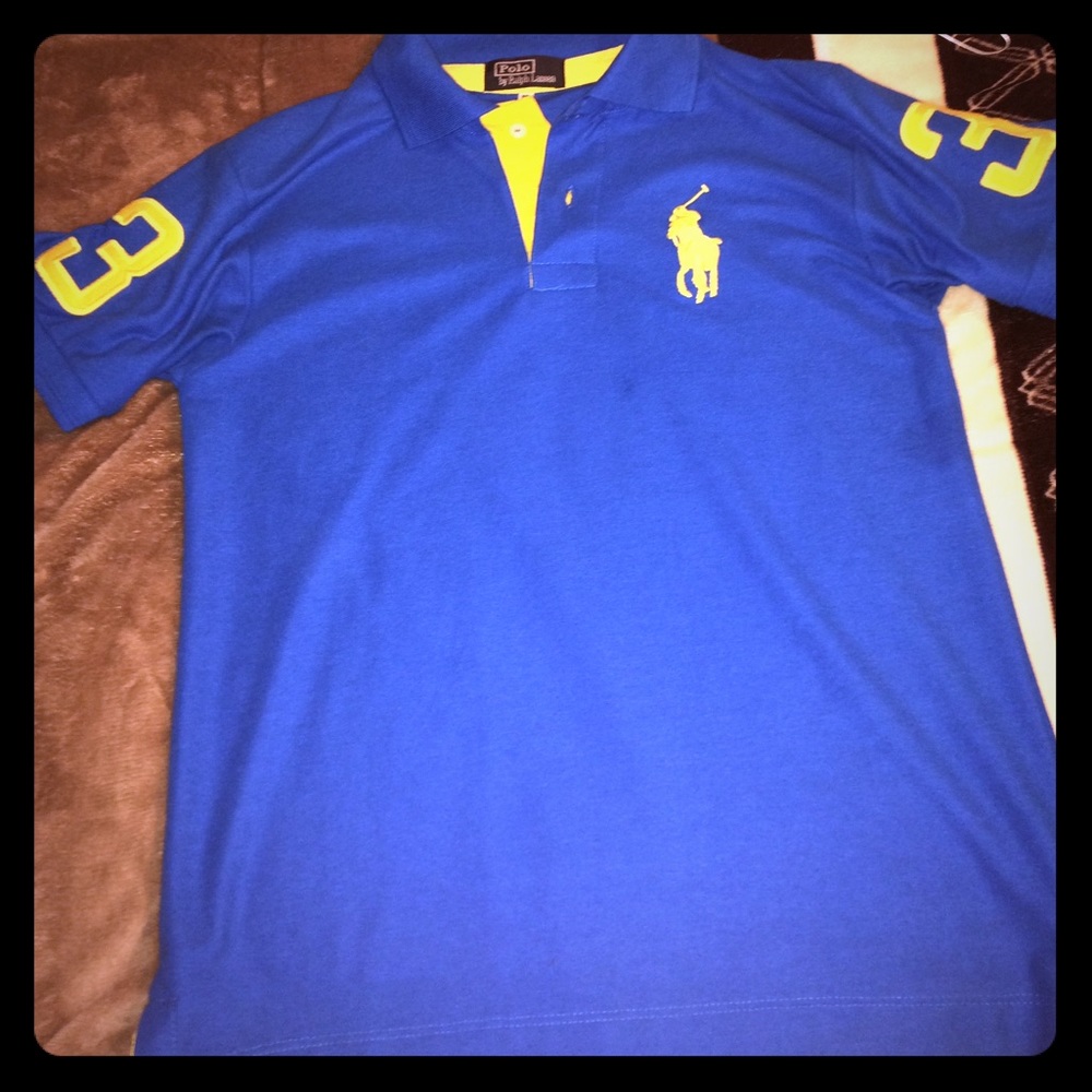 Ralph Lauren Men's Shirt Size Medium