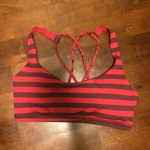 Lululemon free to be bra size 4.