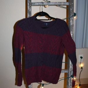 Burgundy/maroon Gap sweater
