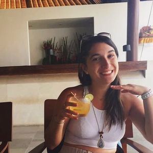 Meet your Posher, Tara