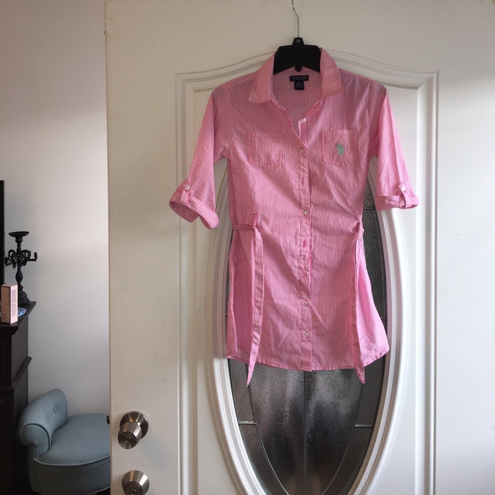 US Polo Assn. top, barely worn