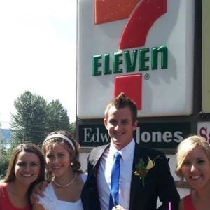 Meet your Posher, Seth