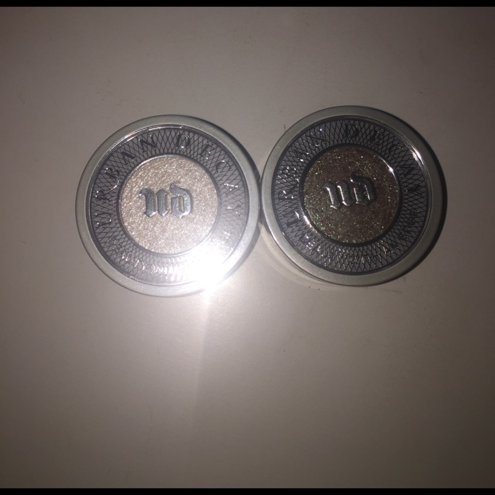 eyeshadow singles