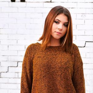 Meet your Posher, Caroline